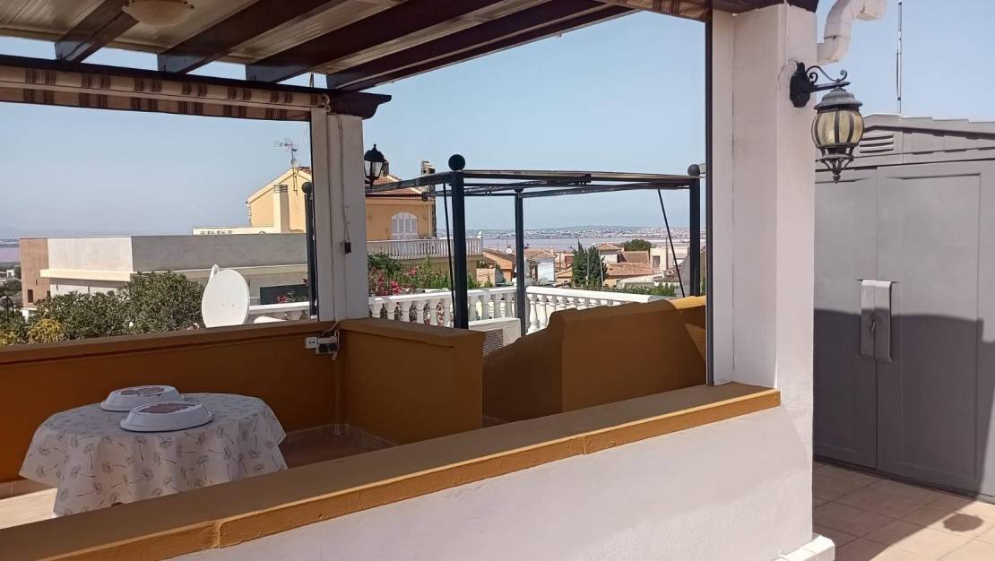 Sale - Bungalow - Torrevieja - Los altos