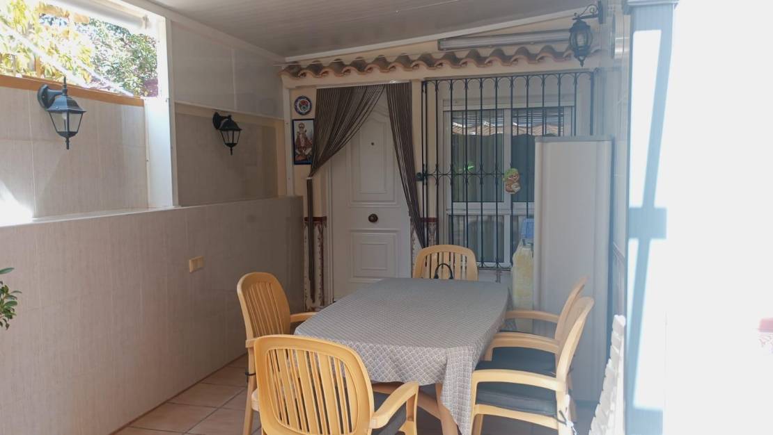 Sale - Bungalow - Torrevieja - Los altos