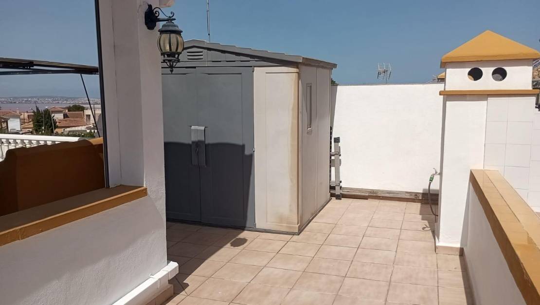 Sale - Bungalow - Torrevieja - Los altos