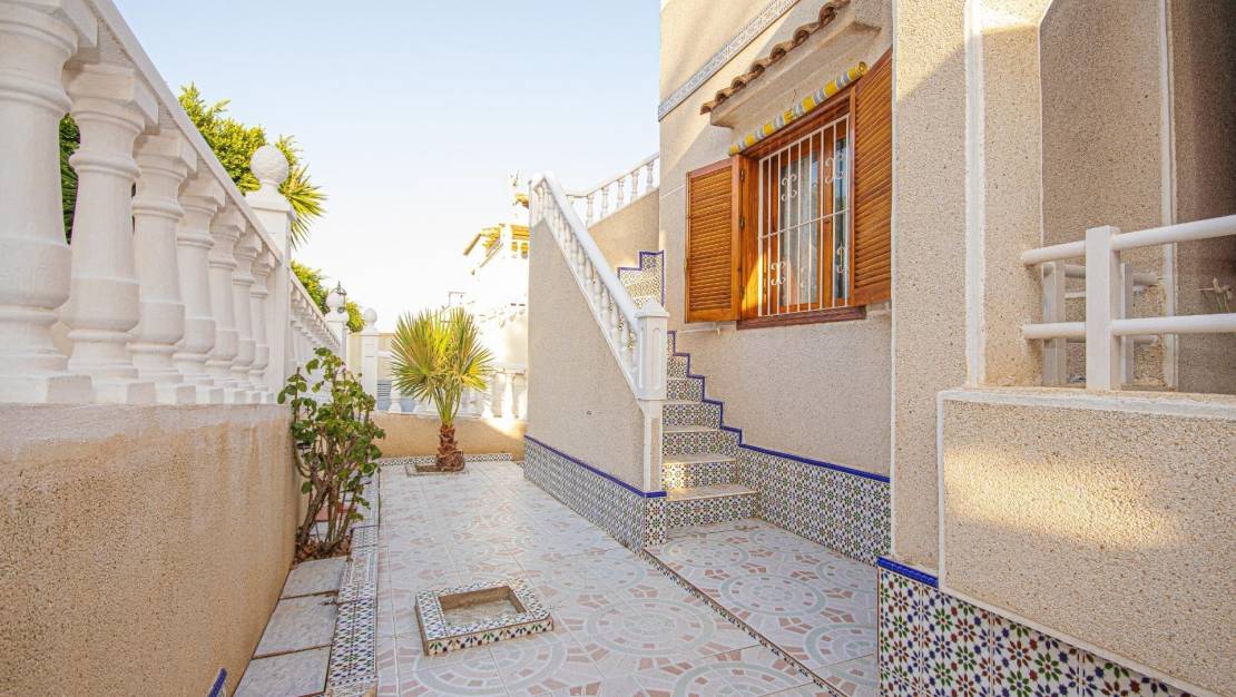 Sale - Bungalow - Torrevieja - Los Balcones - Los Altos del Edén