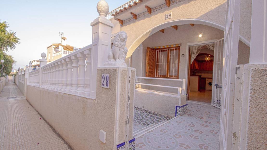 Sale - Bungalow - Torrevieja - Los Balcones - Los Altos del Edén