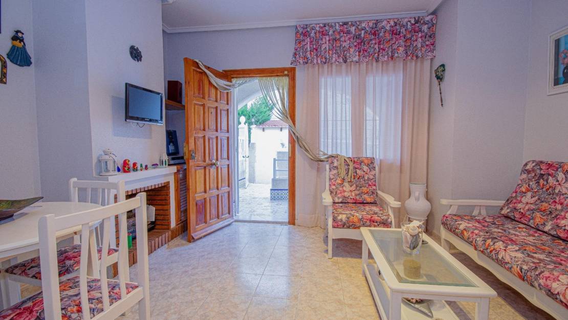 Sale - Bungalow - Torrevieja - Los Balcones - Los Altos del Edén