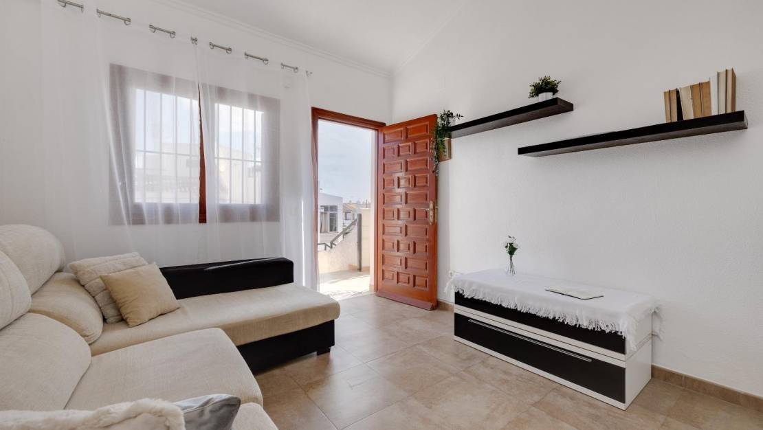 Sale - Bungalow - Torrevieja - Los Frutales