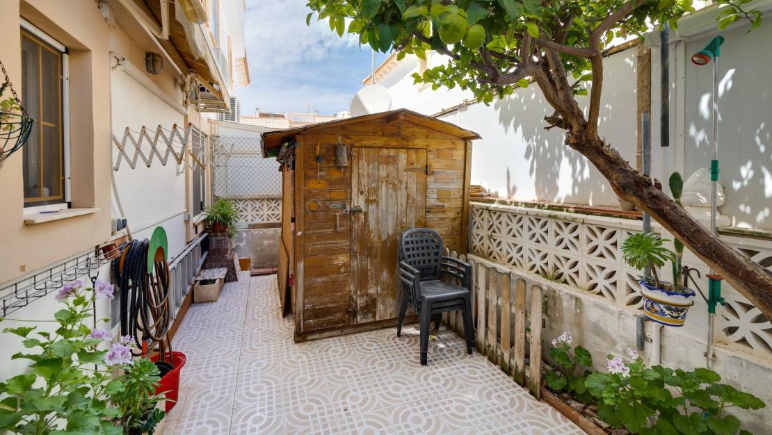 Sale - Bungalow - Torrevieja - Parque las naciones
