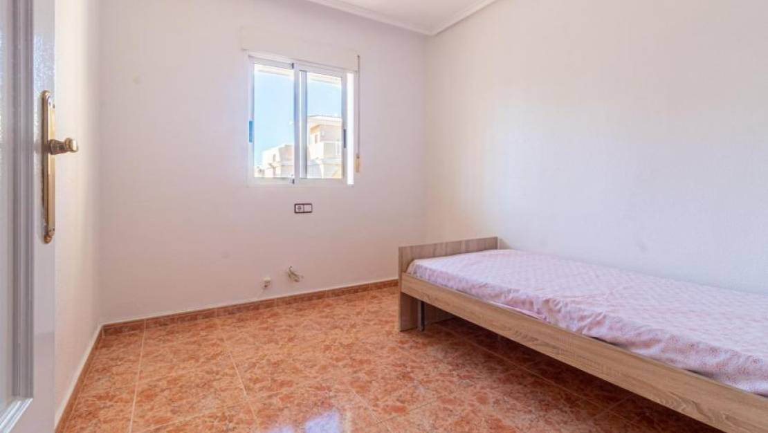 Sale - Bungalow - Torrevieja - Parque las naciones