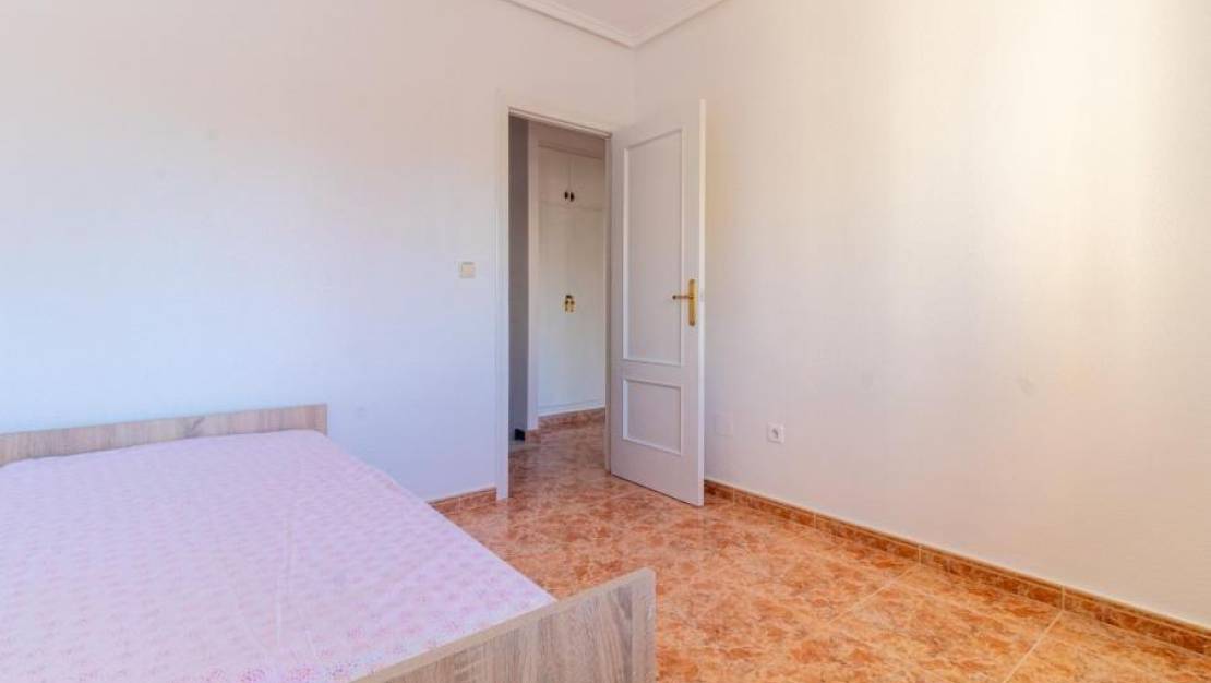 Sale - Bungalow - Torrevieja - Parque las naciones