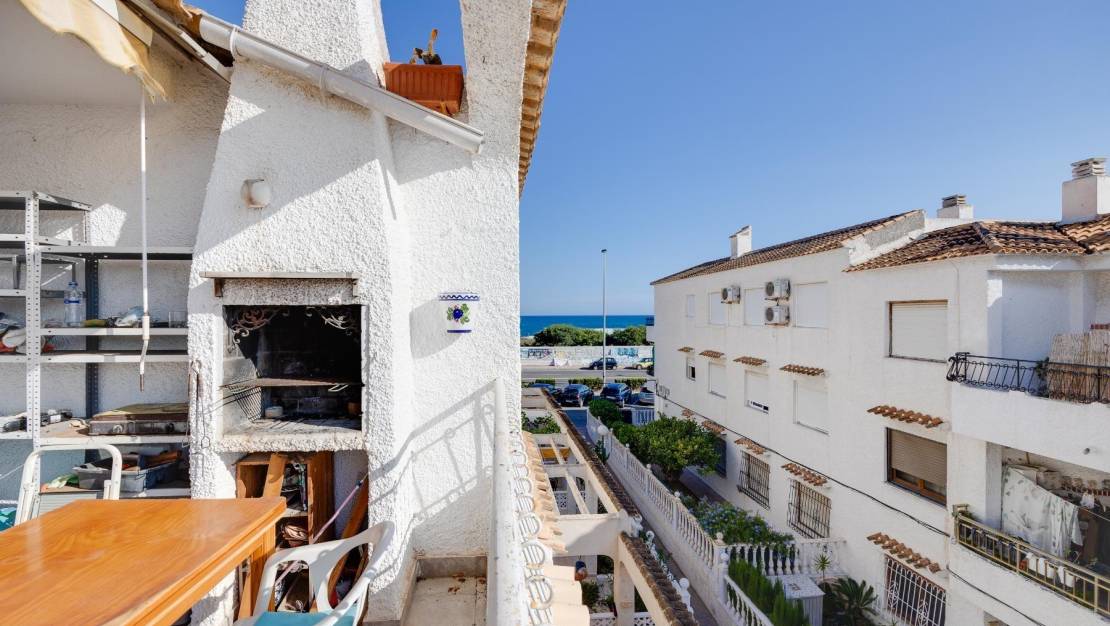 Sale - Bungalow - Torrevieja - Playa de los Naufragos