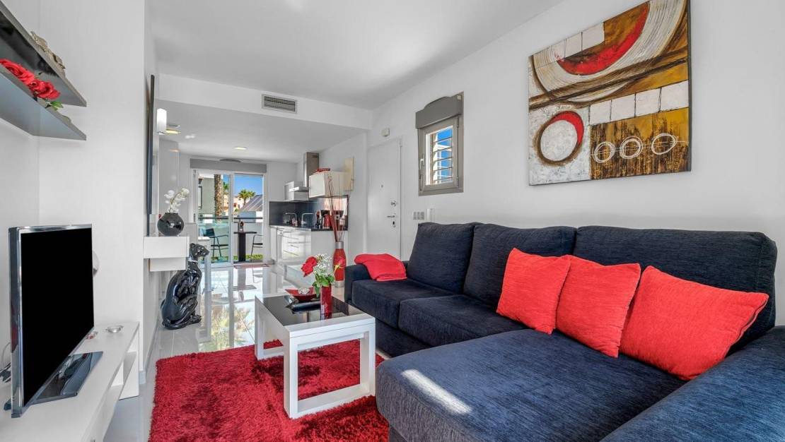Sale - Bungalow - Torrevieja - Punta prima