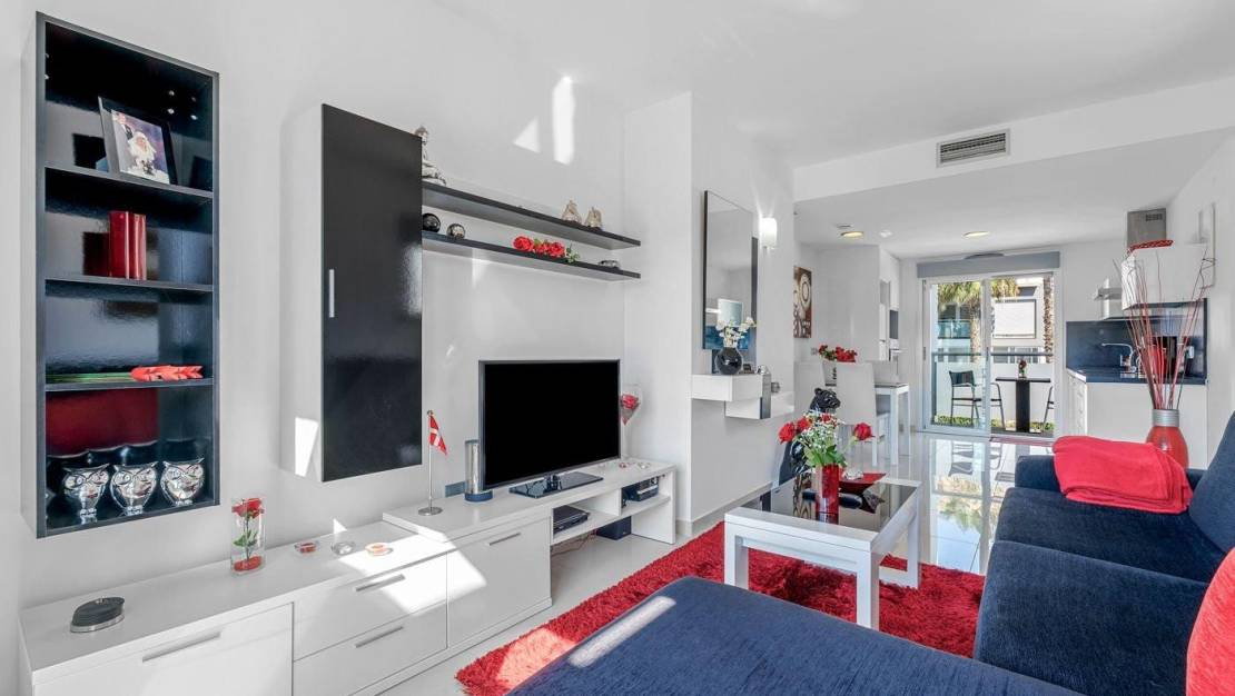 Sale - Bungalow - Torrevieja - Punta prima