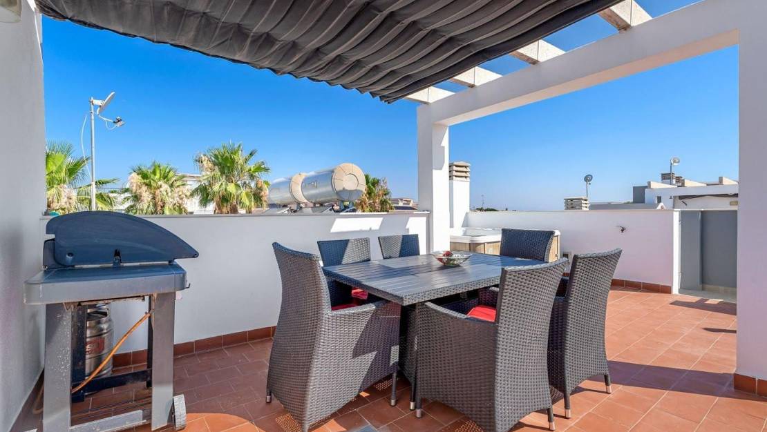 Sale - Bungalow - Torrevieja - Punta prima