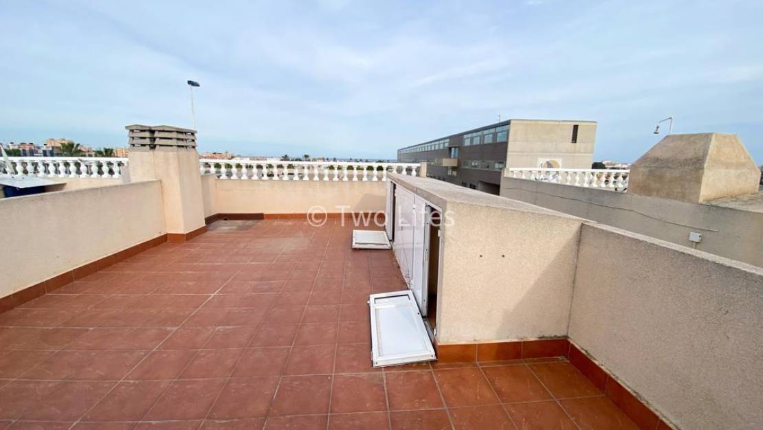 Sale - Bungalow - Torrevieja - Sector 25