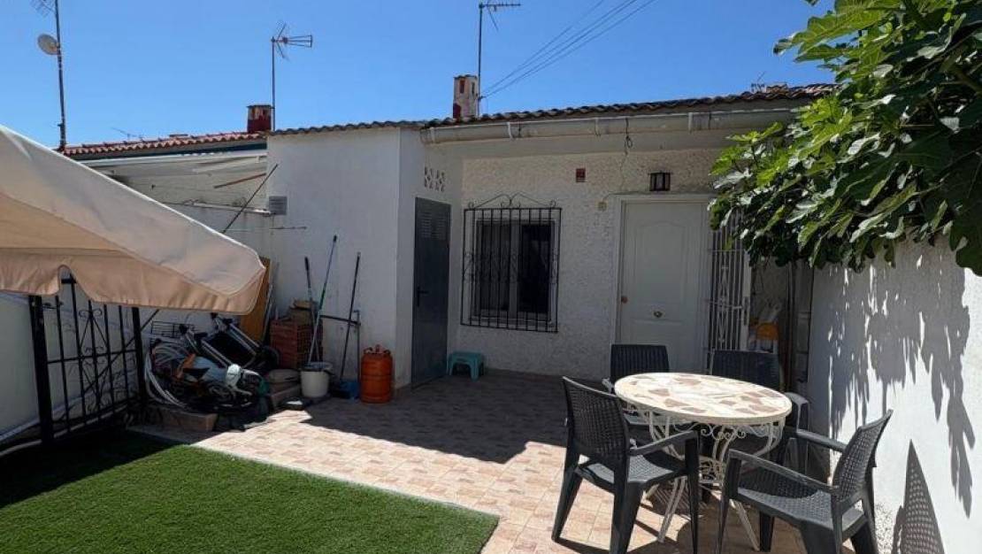 Sale - Bungalow - Torrevieja - Torreta florida