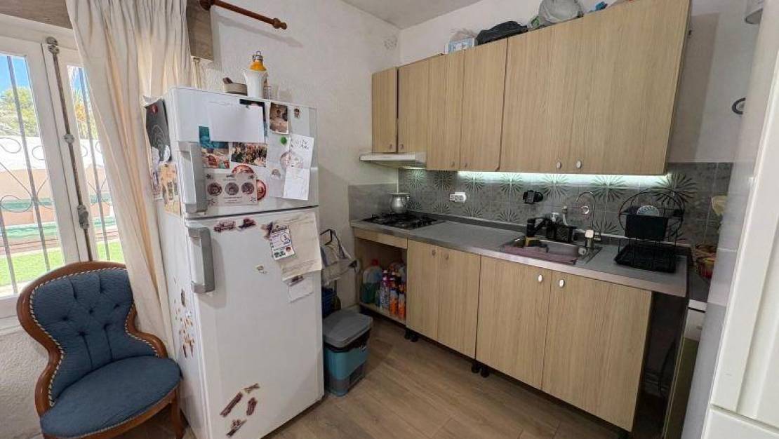 Sale - Bungalow - Torrevieja - Torreta florida