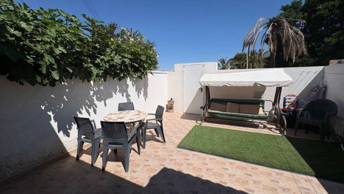 Sale - Bungalow - Torrevieja - Torreta florida