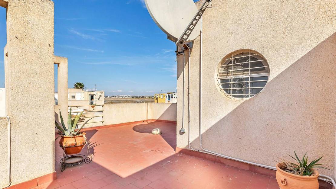 Sale - Bungalow - Torrevieja - Torretas