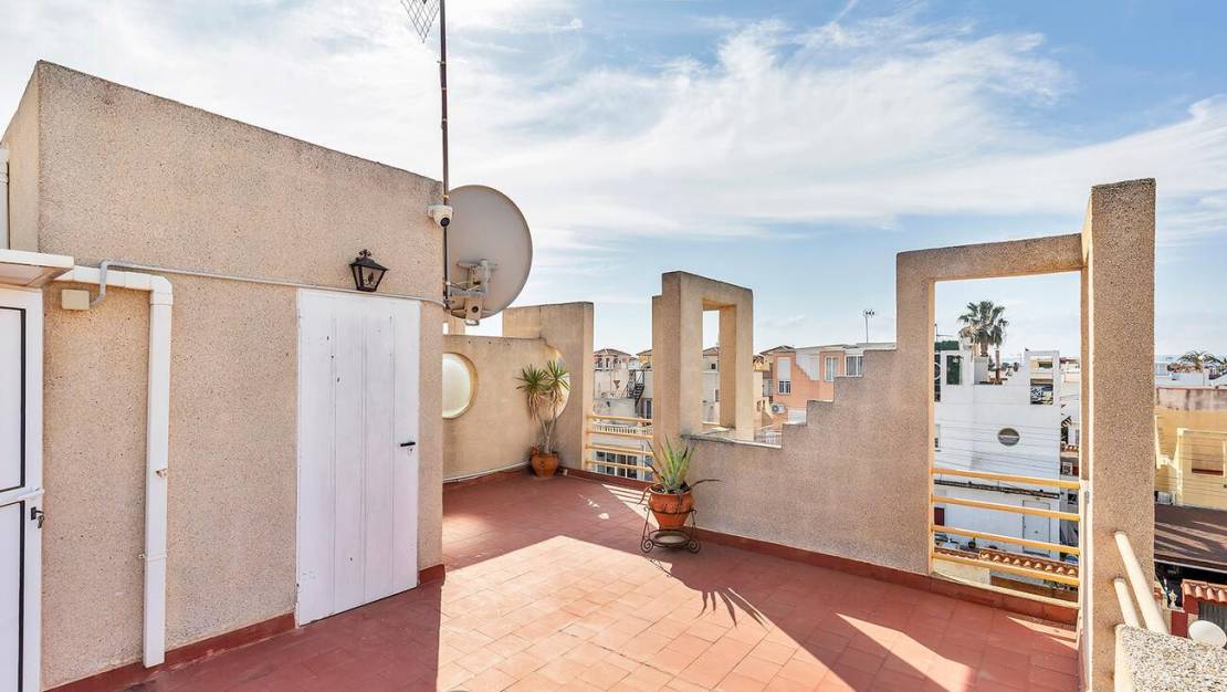 Sale - Bungalow - Torrevieja - Torretas