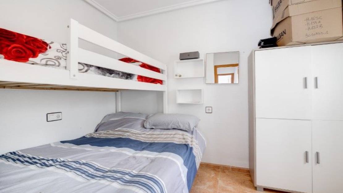 Sale - Bungalow - Torrevieja - Torretas