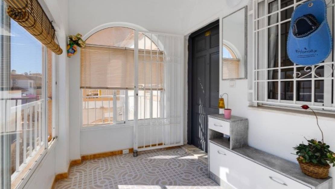 Sale - Bungalow - Torrevieja - Torretas