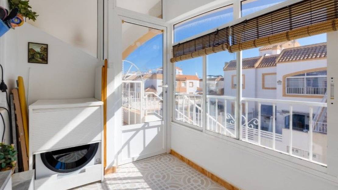 Sale - Bungalow - Torrevieja - Torretas