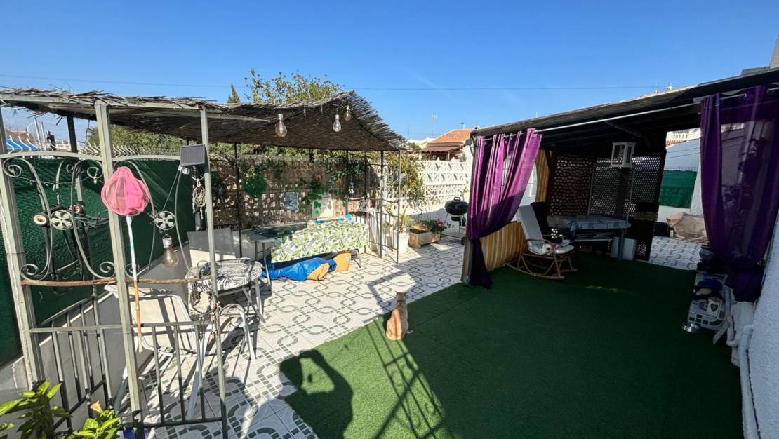Sale - Bungalow - Torrevieja