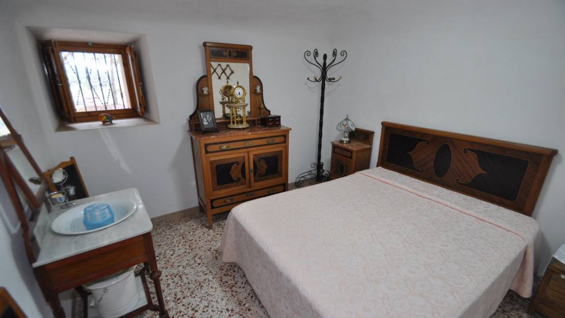 Sale - Cave house - Pinoso - Pinoso Centro