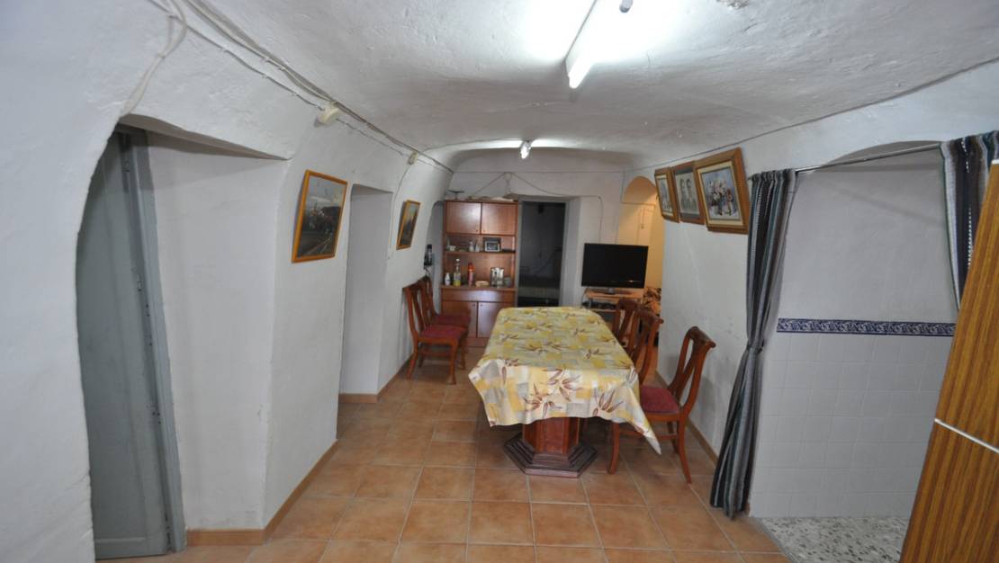 Sale - Cave house - Pinoso - Pinoso Centro