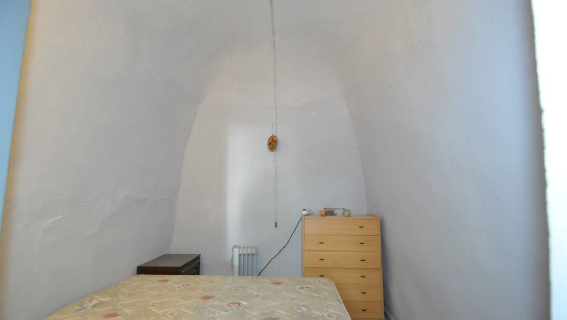Sale - Cave house - Pinoso - Pinoso Centro