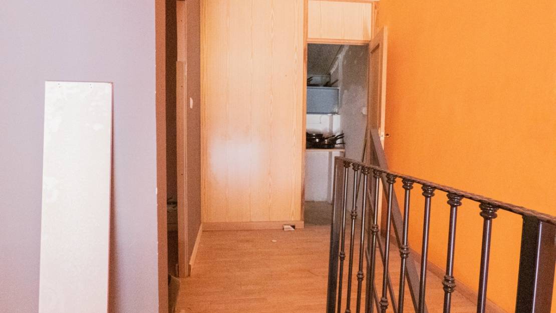 Sale - Commercial property - Algorfa - Algorfa Centro