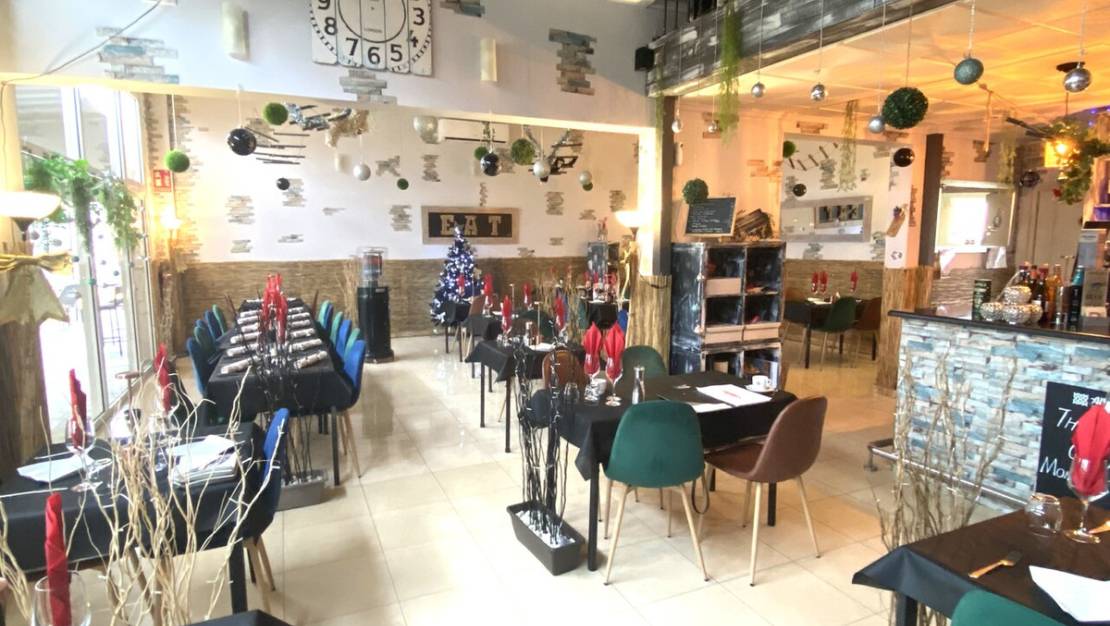 Sale - Commercial property - Algorfa - Algorfa Centro