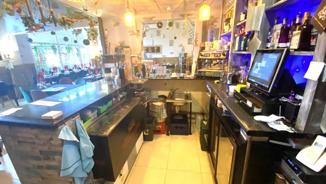 Sale - Commercial property - Algorfa - Algorfa Centro