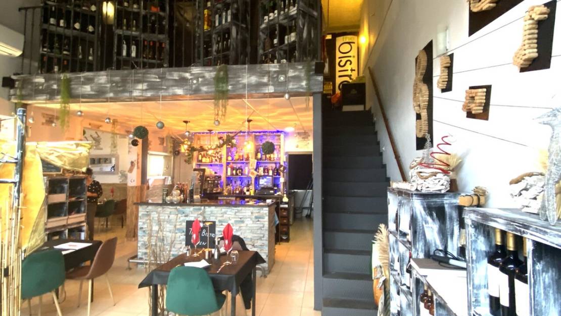 Sale - Commercial property - Algorfa - Algorfa Centro