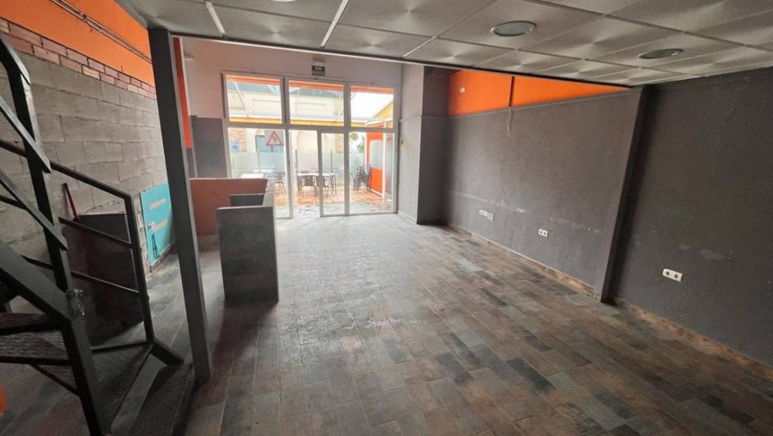 Sale - Commercial property - Algorfa - Algorfa Centro