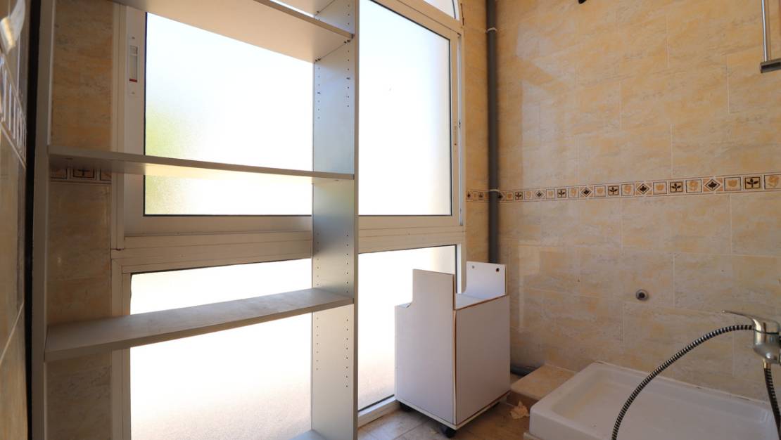 Sale - Commercial property - Algorfa - Algorfa Centro