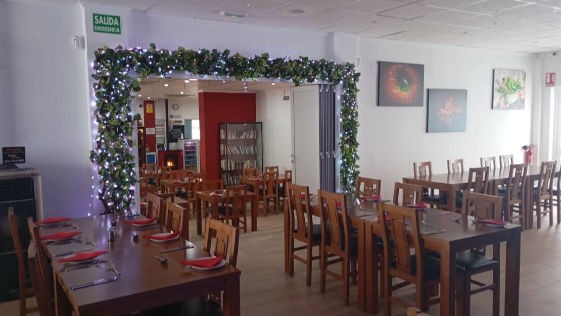 Sale - Commercial property - Algorfa - Algorfa Centro