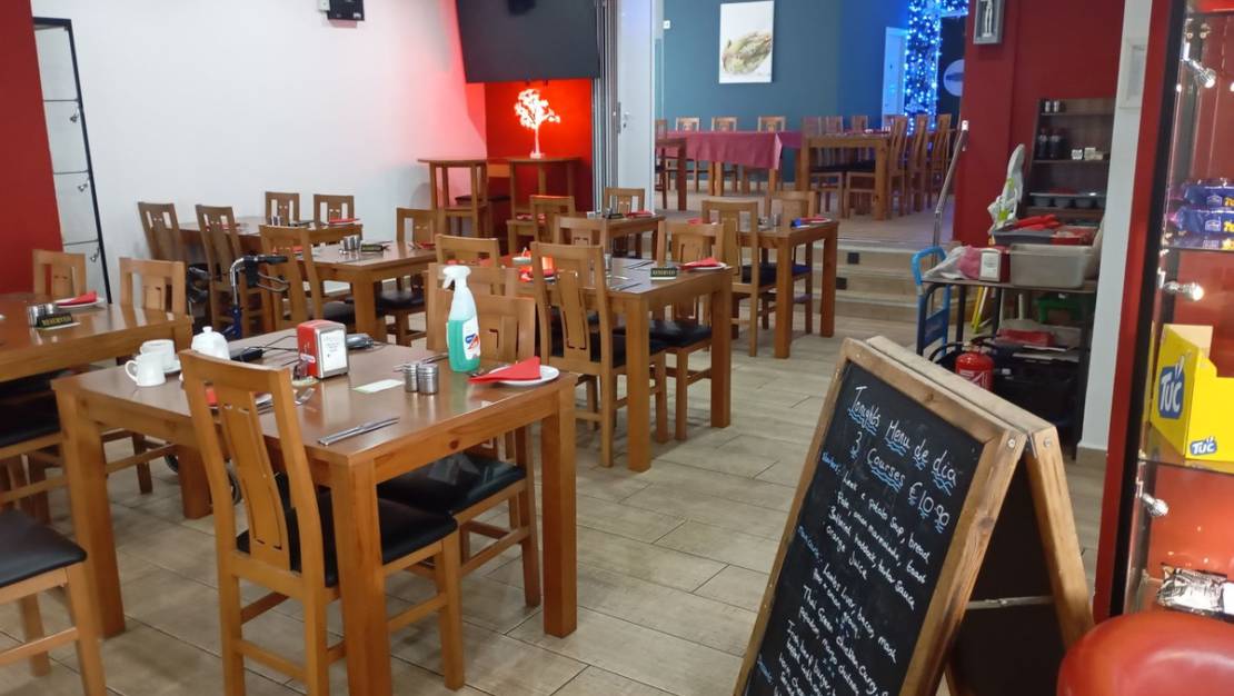 Sale - Commercial property - Algorfa - Algorfa Centro