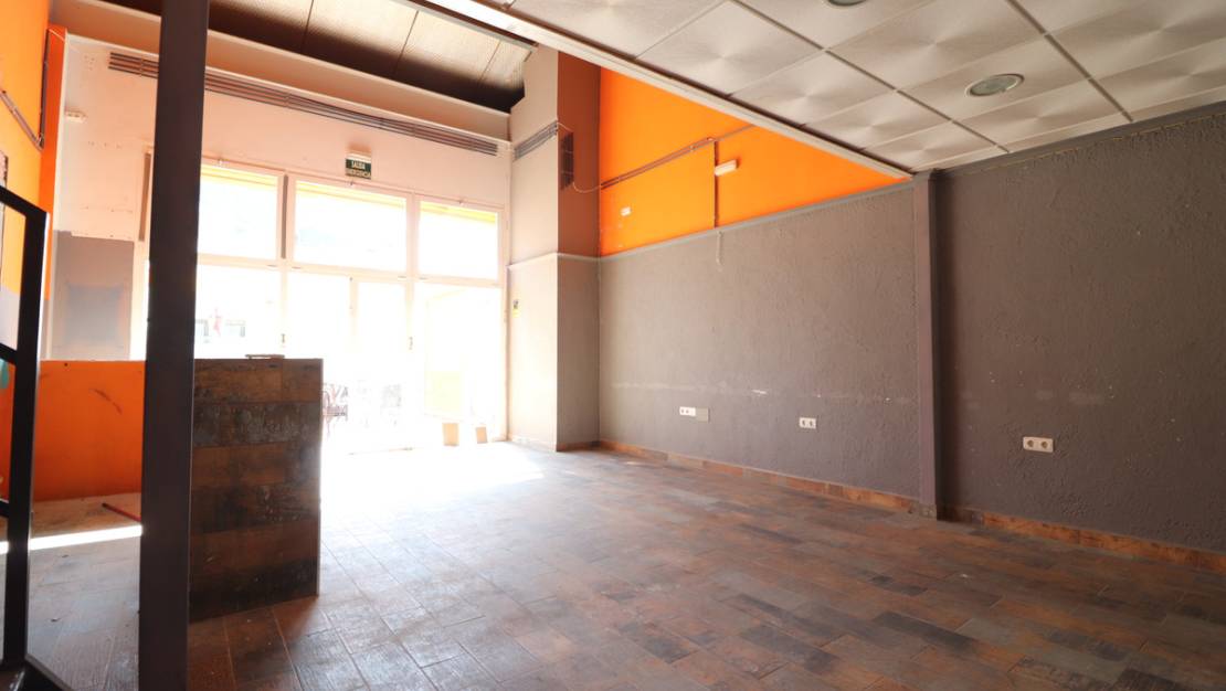 Sale - Commercial property - Algorfa - Algorfa Centro