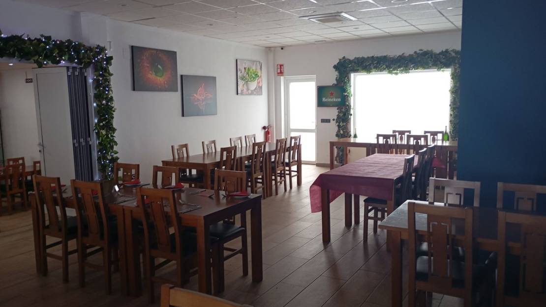 Sale - Commercial property - Algorfa - Algorfa Centro