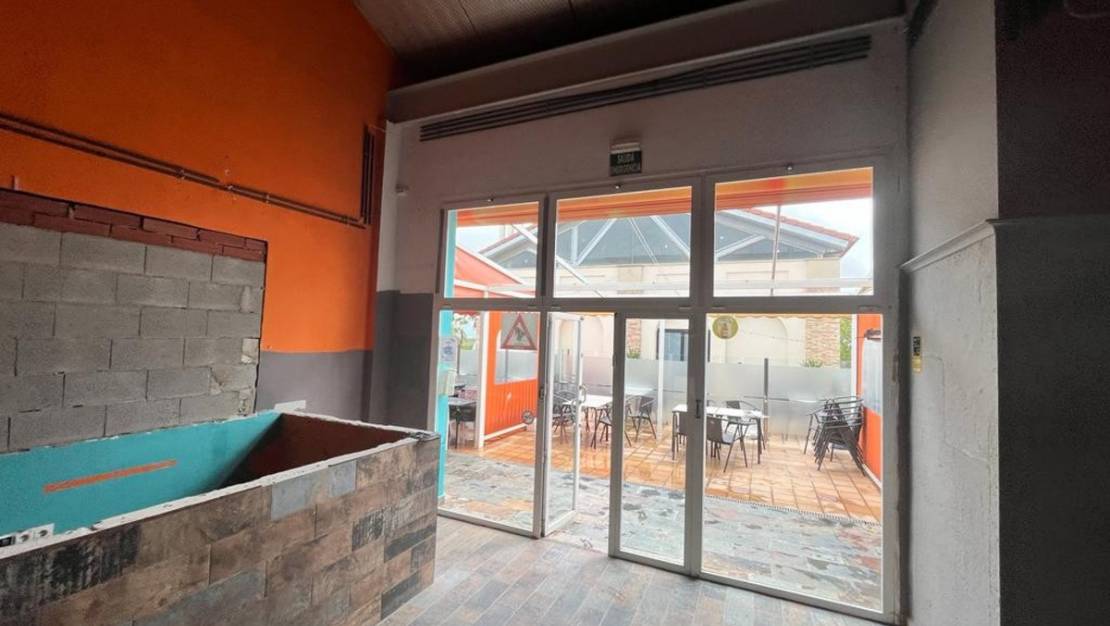 Sale - Commercial property - Algorfa - Algorfa Centro