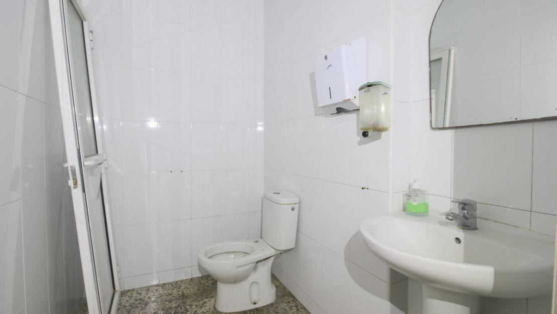 Sale - Commercial property - Alicante - Alicante Centro