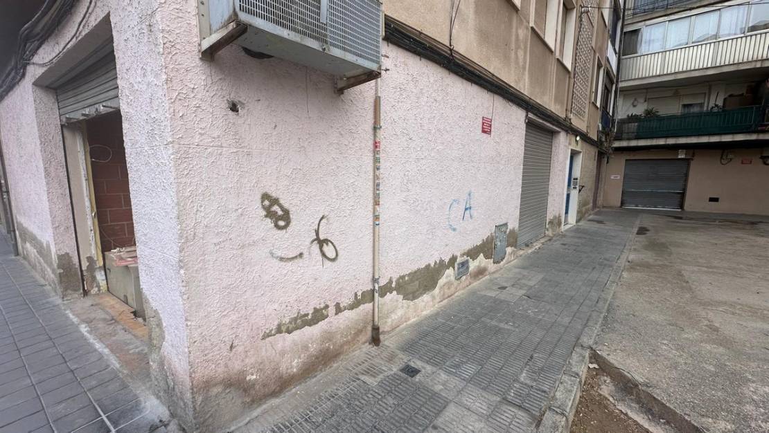 Sale - Commercial property - Alicante - Alicante Centro