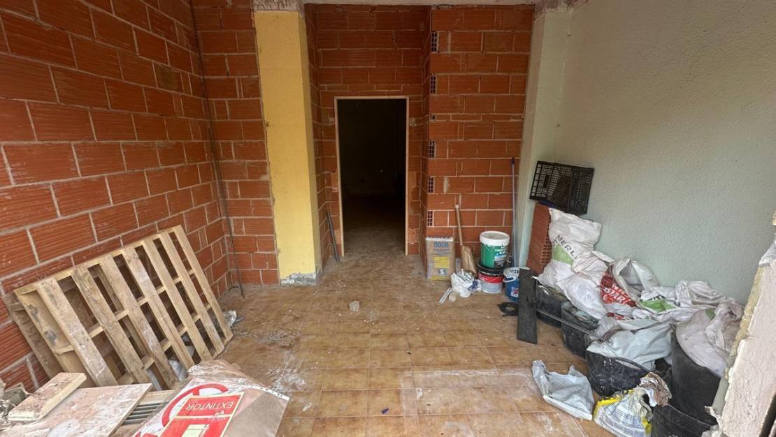 Sale - Commercial property - Alicante - Alicante Centro