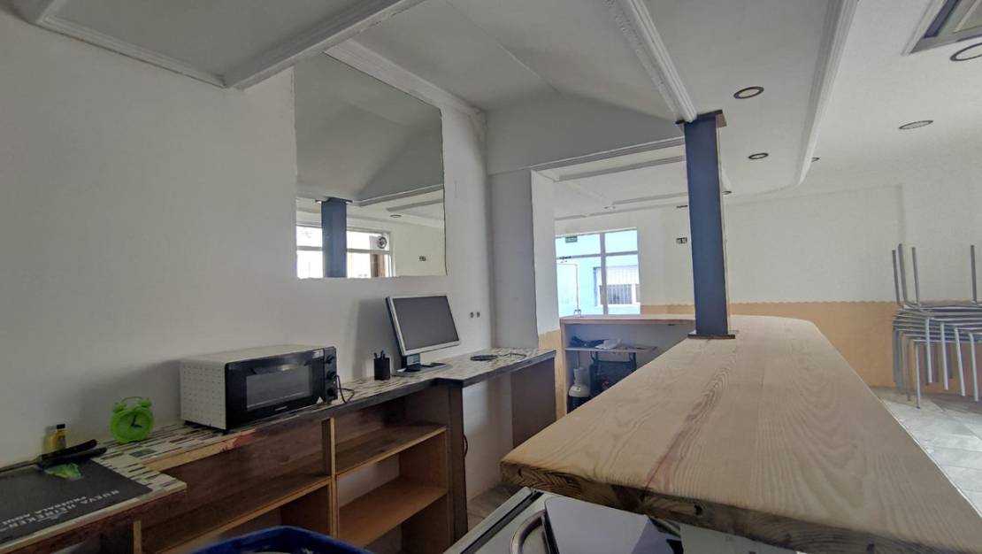 Sale - Commercial property - Alicante - Alicante Centro