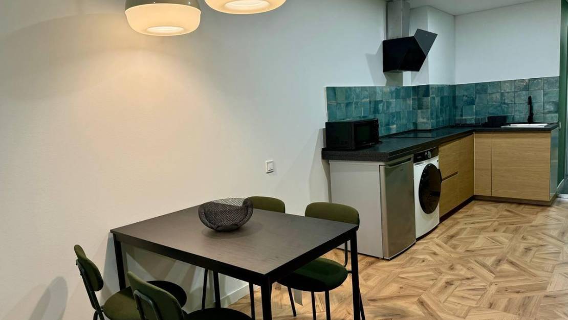 Sale - Commercial property - Alicante - Alicante Centro