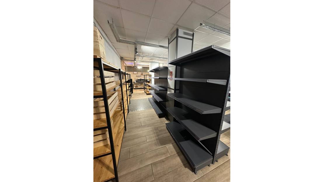 Sale - Commercial property - Alicante - Alicante Centro