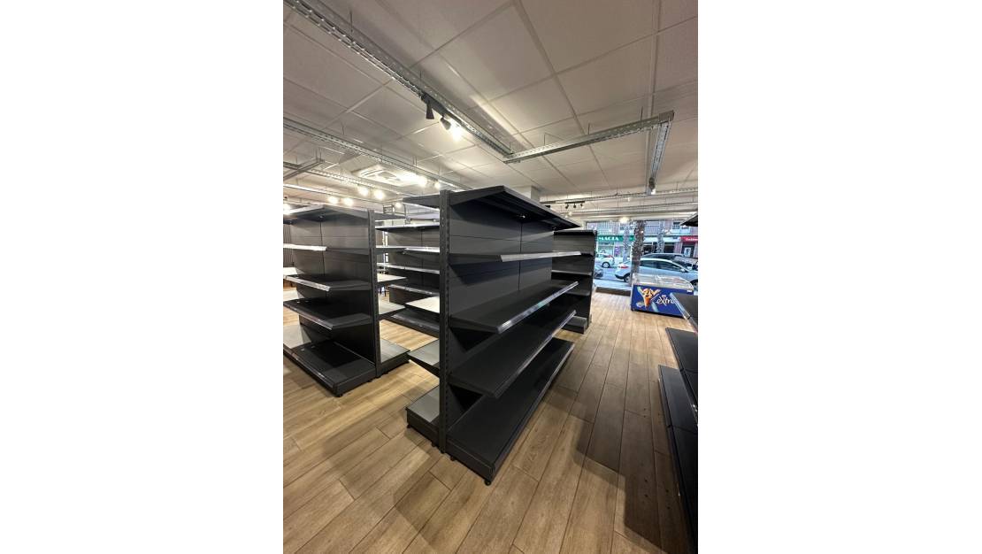 Sale - Commercial property - Alicante - Alicante Centro