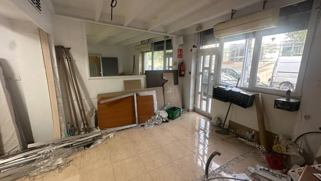 Sale - Commercial property - Alicante - Alicante Centro