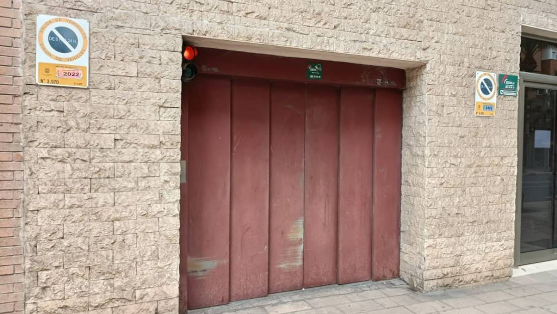 Sale - Commercial property - Alicante - Alicante Centro