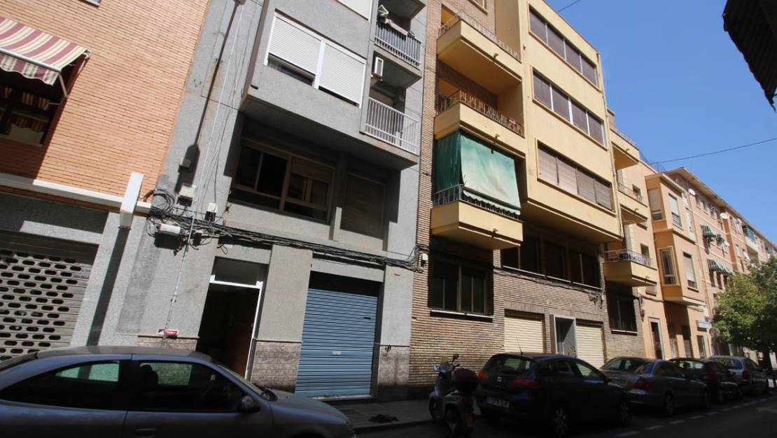 Sale - Commercial property - Alicante - Alicante Centro