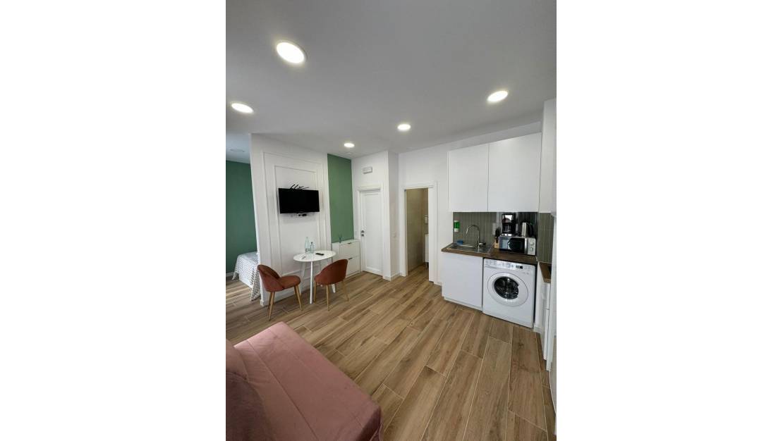 Sale - Commercial property - Alicante - Alicante Centro