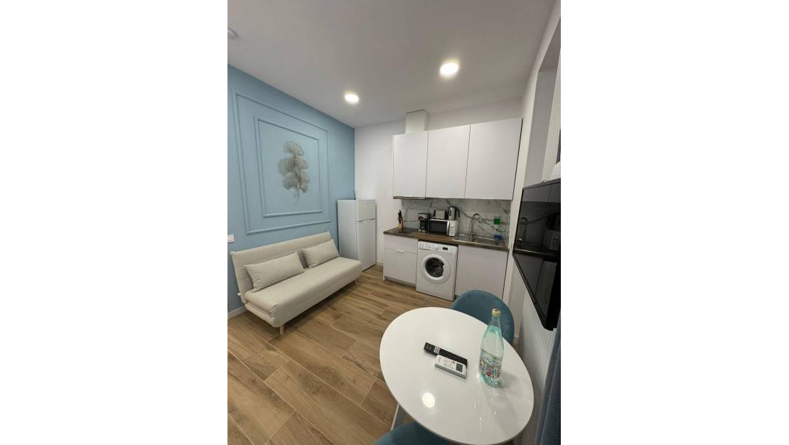 Sale - Commercial property - Alicante - Alicante Centro